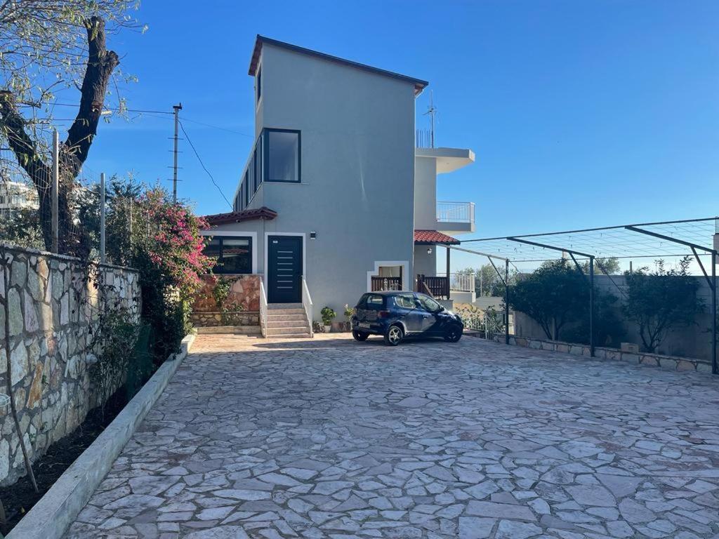 La Maroja View Hotel Dhërmi Екстериор снимка