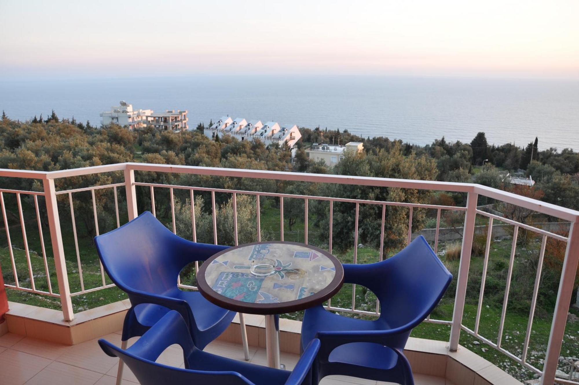 La Maroja View Hotel Dhërmi Стая снимка