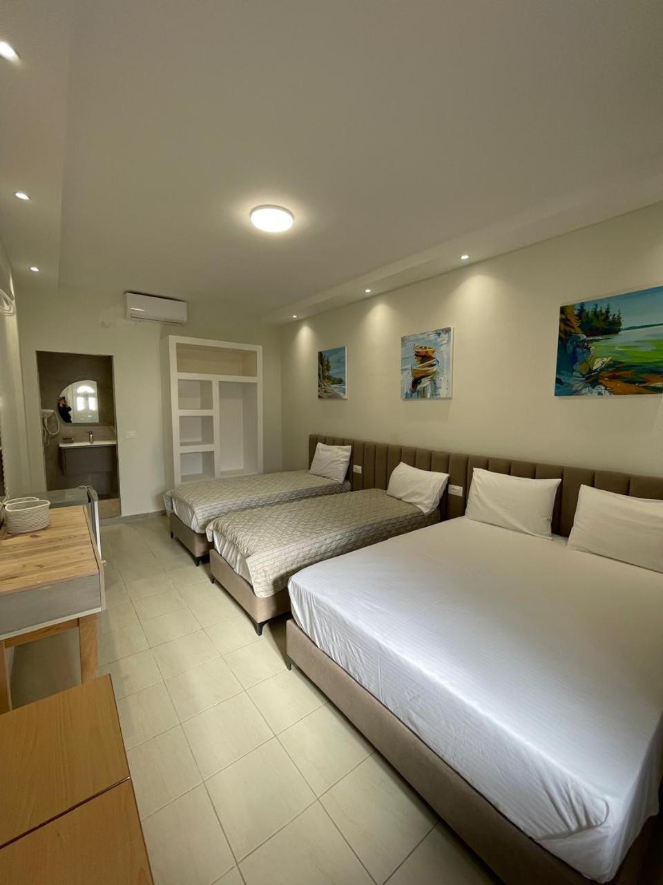 La Maroja View Hotel Dhërmi Екстериор снимка