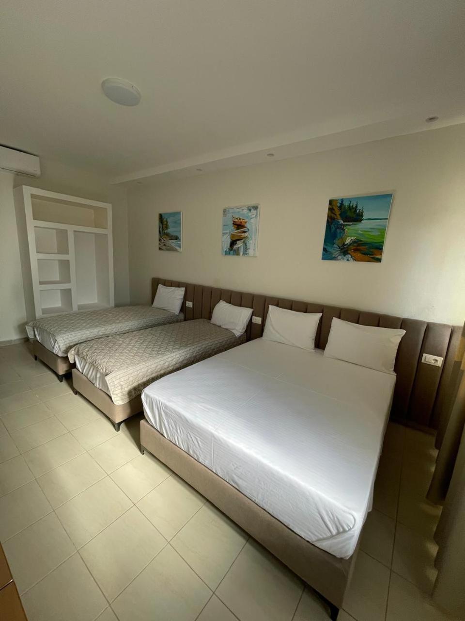 La Maroja View Hotel Dhërmi Екстериор снимка