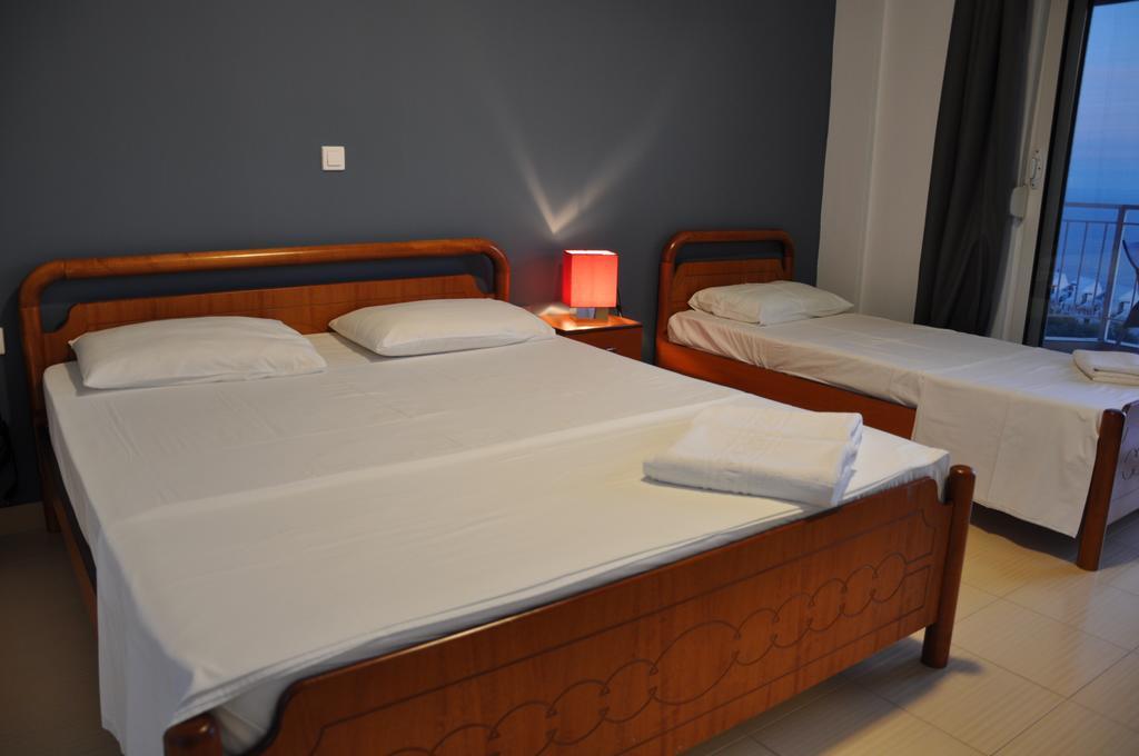 La Maroja View Hotel Dhërmi Стая снимка